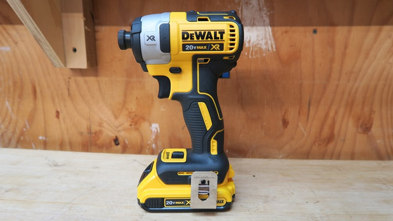 DeWALT DCF887D2R 20V MAX XR 1/4 in. 3-Speed Impact Driver Kit 2.0Ah, Reconditioned