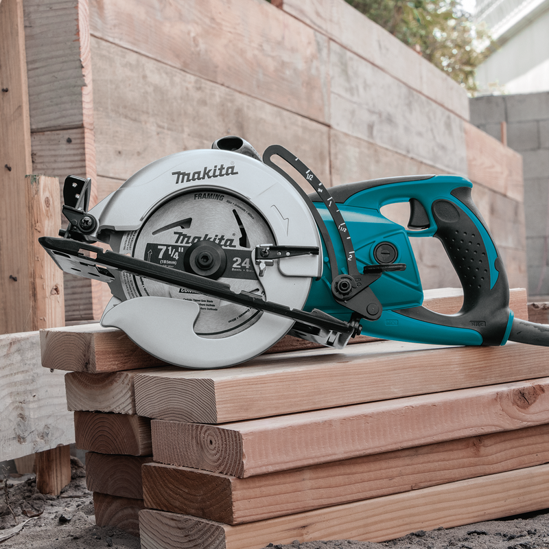 Makita 5477NB-R 15 Amp 7‑1/4" Hypoid Saw, (Reconditioned) - ToolSteal.com