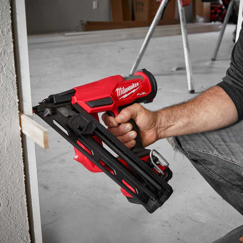 Milwaukee brushless on sale nail gun