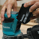 Makita XOB01T-R 18V LXT Lithium‑Ion Cordless 5 in. Random Orbit Sander Kit 5.0Ah, Reconditioned