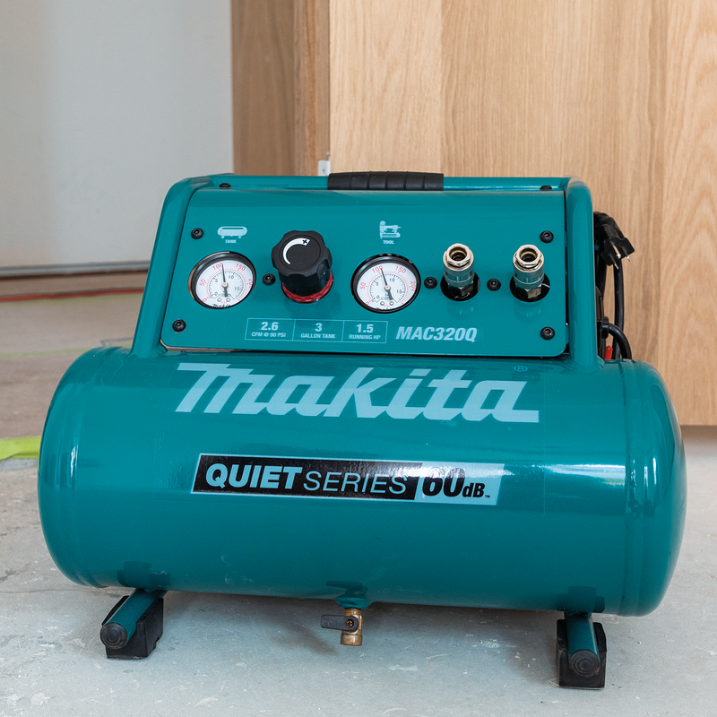 Makita MAC320Q-R Quiet Series 1‑1/2 HP, 3 Gallon, Oil‑Free, Electric Air Compressor, Reconditioned