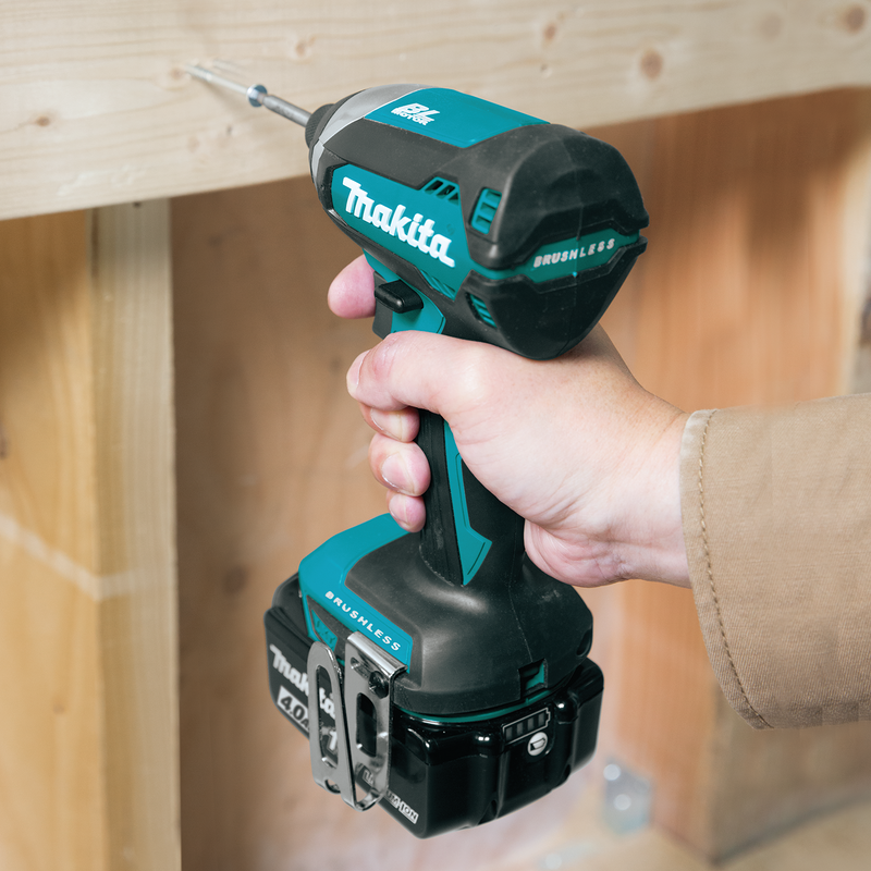 Makita XT333X1 18V LXT Lithium‑Ion Brushless Cordless 3‑Pc. Combo Kit 4.0Ah, 2.0Ah New